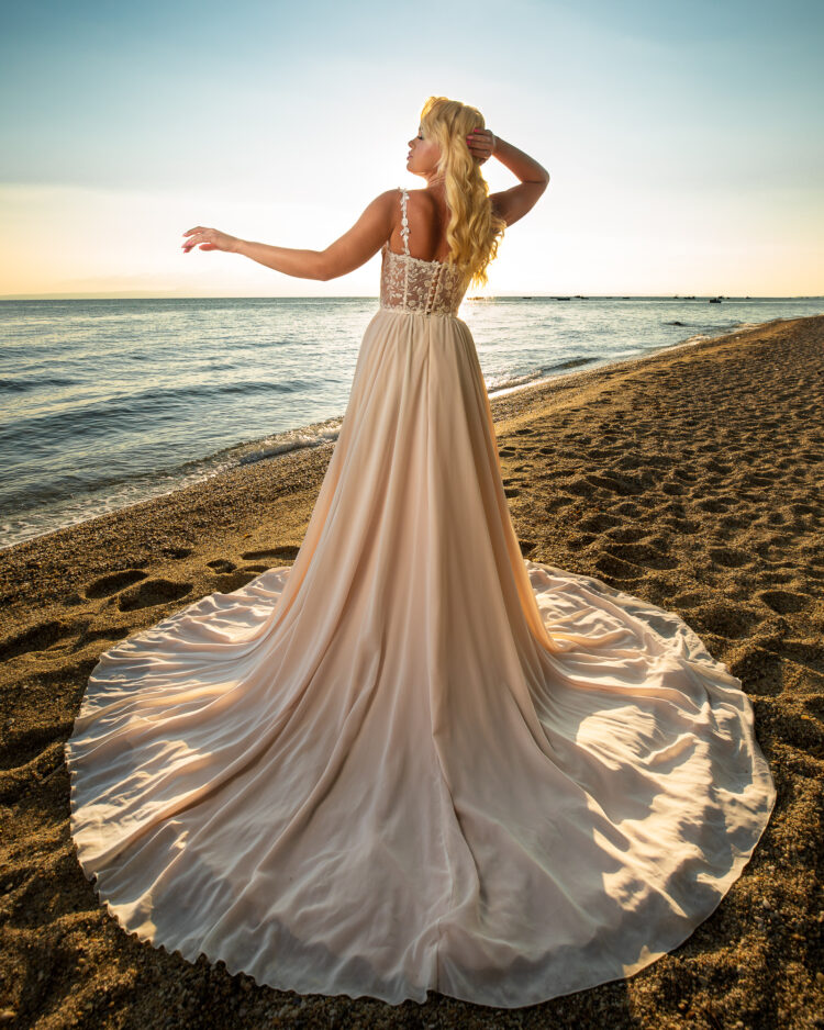 A-Suppliers wedding dresses europe